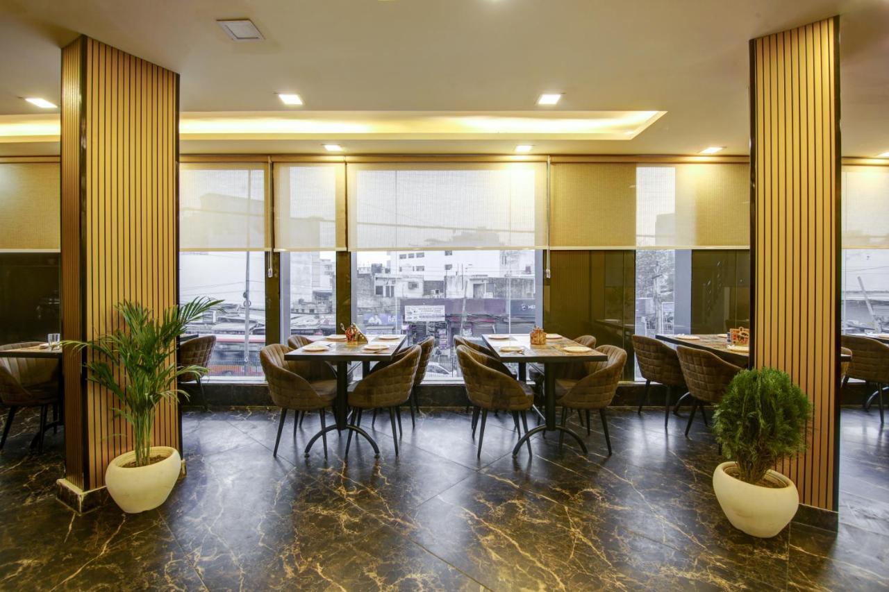 Hotel Park Tree Near Delhi Airport นิวเดลี ภายนอก รูปภาพ